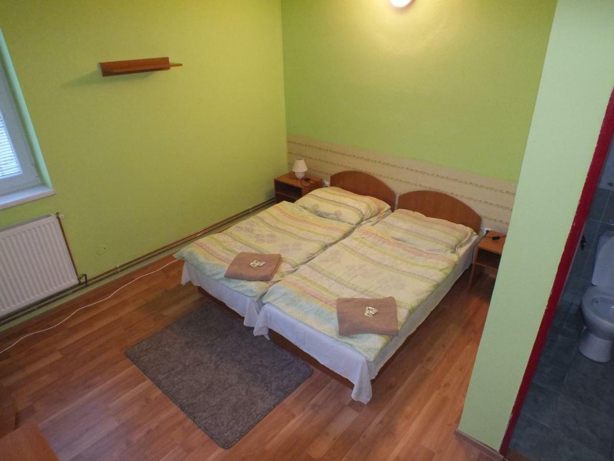 Fan Fan Penzion Rožňava Exterior foto